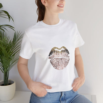 Gold Foil Kiss Graphic Tee — Metallic Lip Print T-Shirt